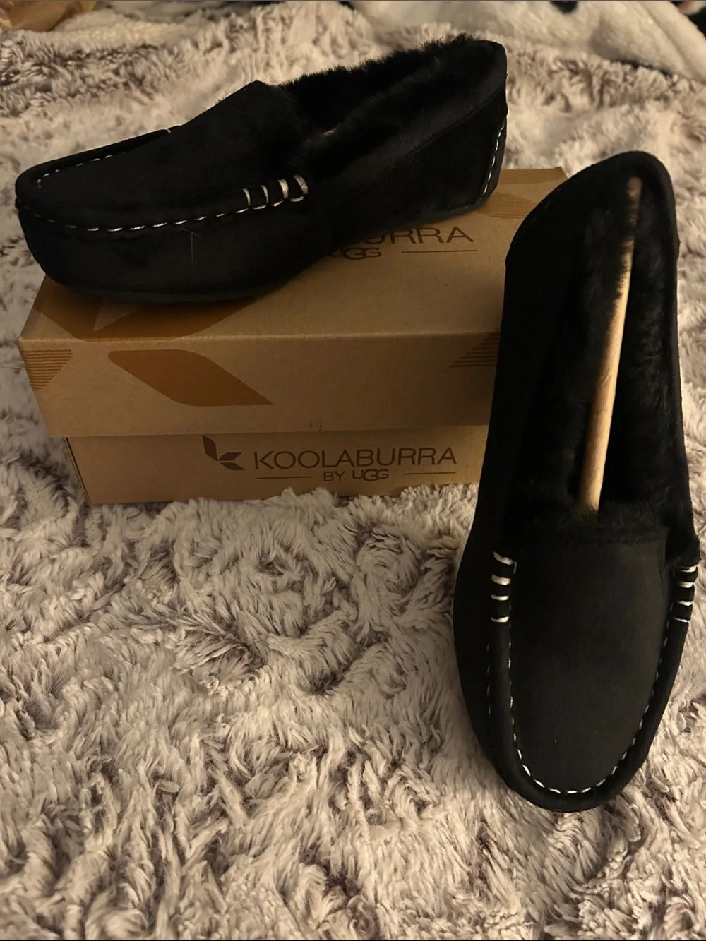 Koolaburra soft black